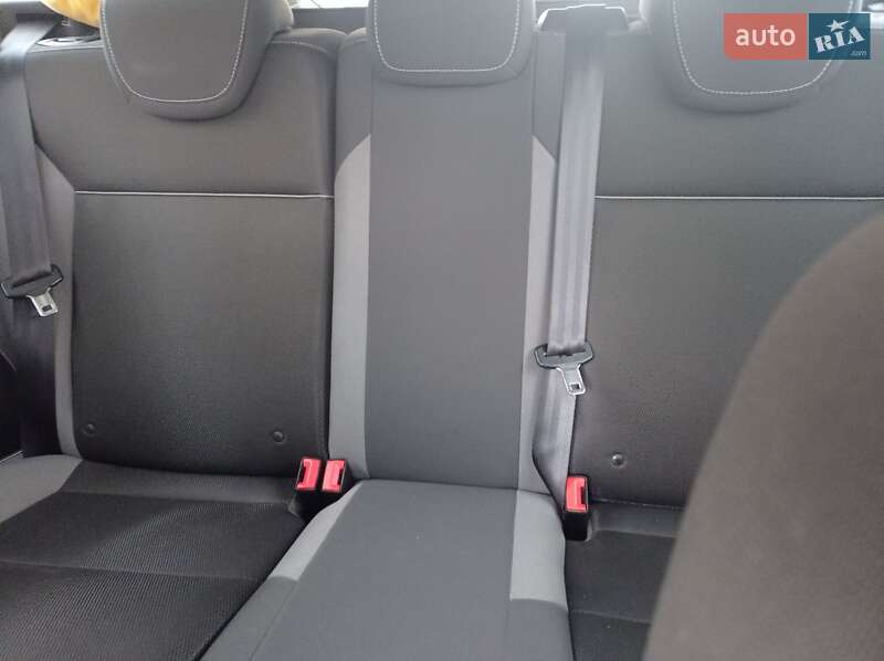 Универсал Ford Focus 2013 в Ивано-Франковске фото 8 Универсал Ford Focus 2013 в Ивано-Франковске