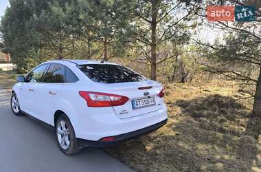 Седан Ford Focus 2013 в 