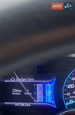 Хэтчбек Ford Focus 2012 в 