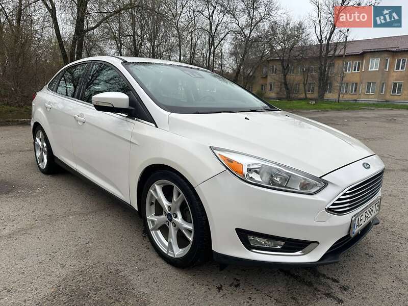 Седан Ford Focus 2016 в Днепре