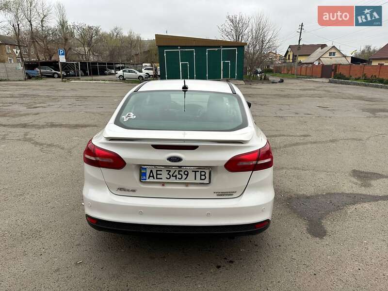 Седан Ford Focus 2016 в Днепре