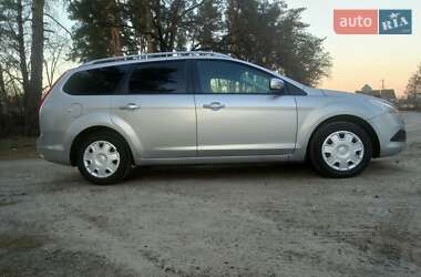 Универсал Ford Focus 2010 в 