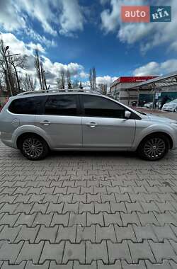 Универсал Ford Focus 2009 в 