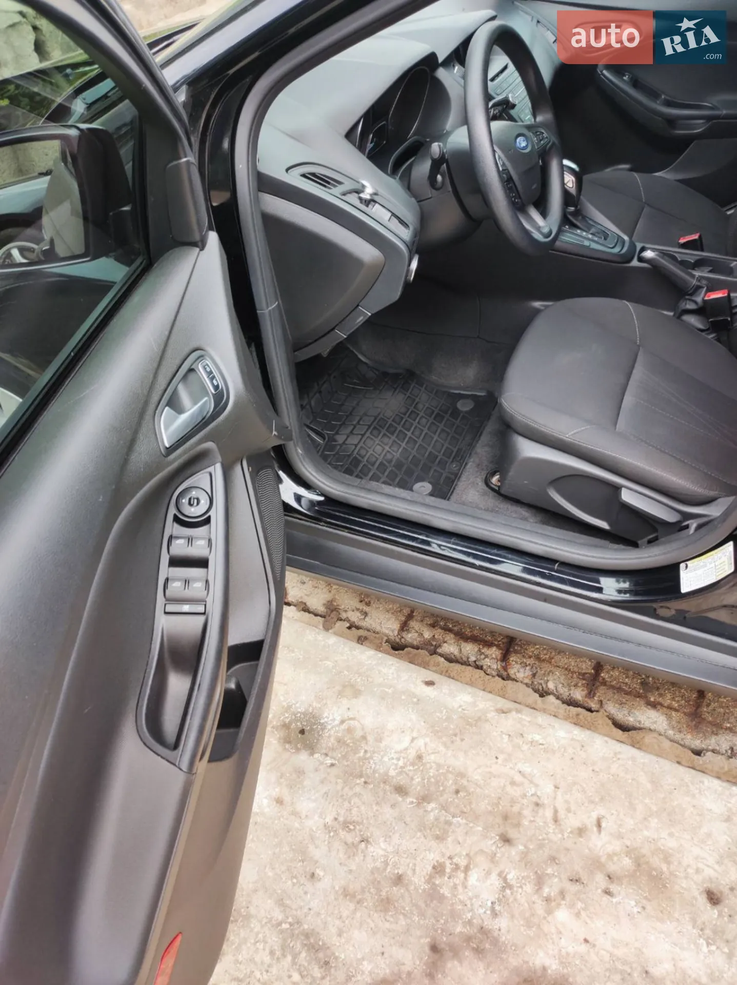 2015 Ford Focus - мініатюра 15