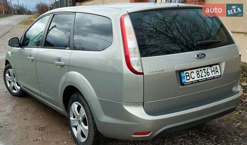 Универсал Ford Focus 2010 в Самборе