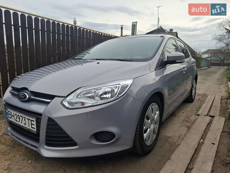 Хэтчбек Ford Focus 2012 в Одессе