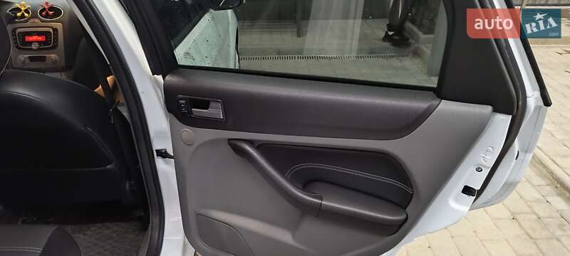 Универсал Ford Focus 2009 в Хмельницком