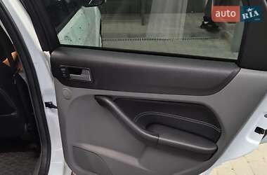 Универсал Ford Focus 2009 в 