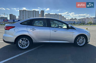Седан Ford Focus 2017 в 