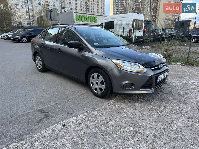 Седан Ford Focus 2013 в Киеве