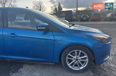 Седан Ford Focus 2015 в 