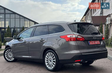 Универсал Ford Focus 2012 в 