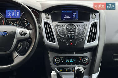 Универсал Ford Focus 2012 в 