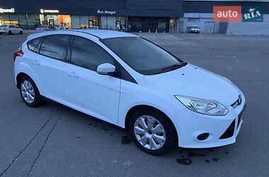 Хэтчбек Ford Focus 2014 в 