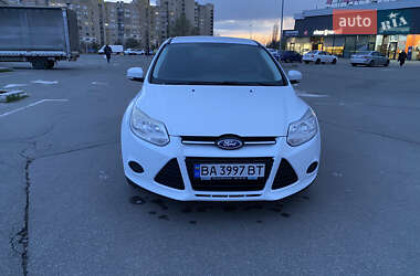 Хэтчбек Ford Focus 2014 в 