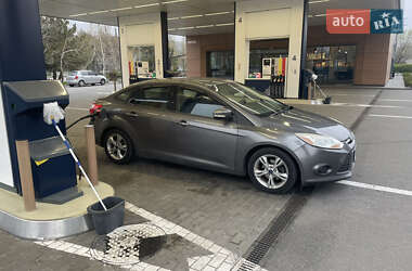 Седан Ford Focus 2013 в 