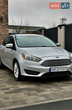 Седан Ford Focus 2015 в 