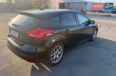 Хэтчбек Ford Focus 2015 в 