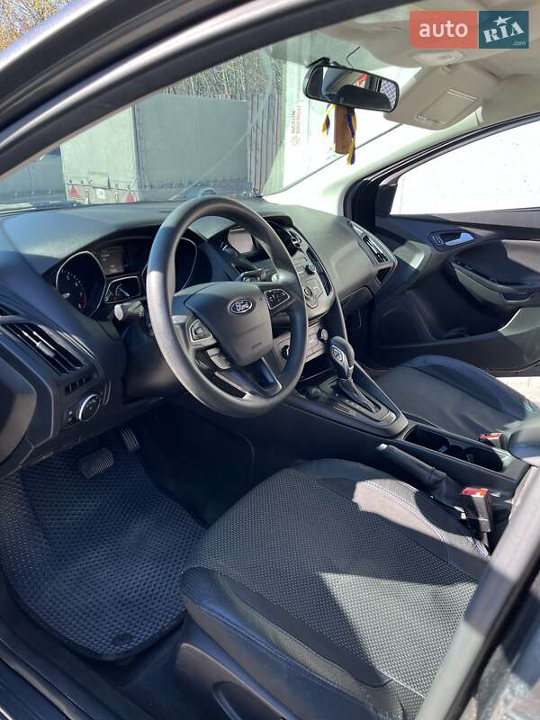 Седан Ford Focus 2017 в Львове