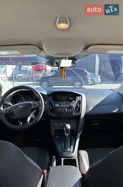 Седан Ford Focus 2017 в 