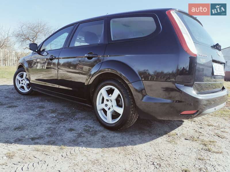 Универсал Ford Focus 2010 в Луцке