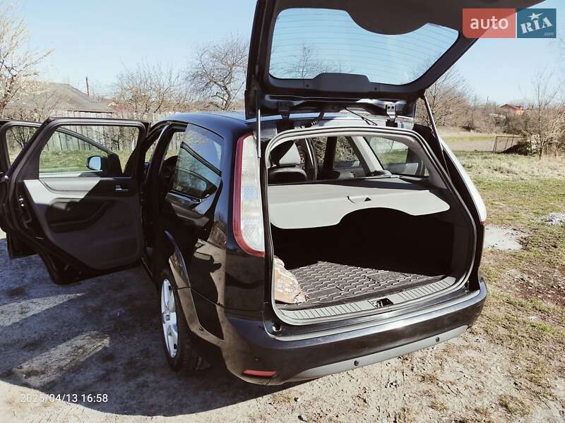 Универсал Ford Focus 2010 в Луцке