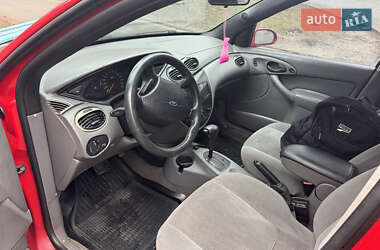 Седан Ford Focus 2001 в 