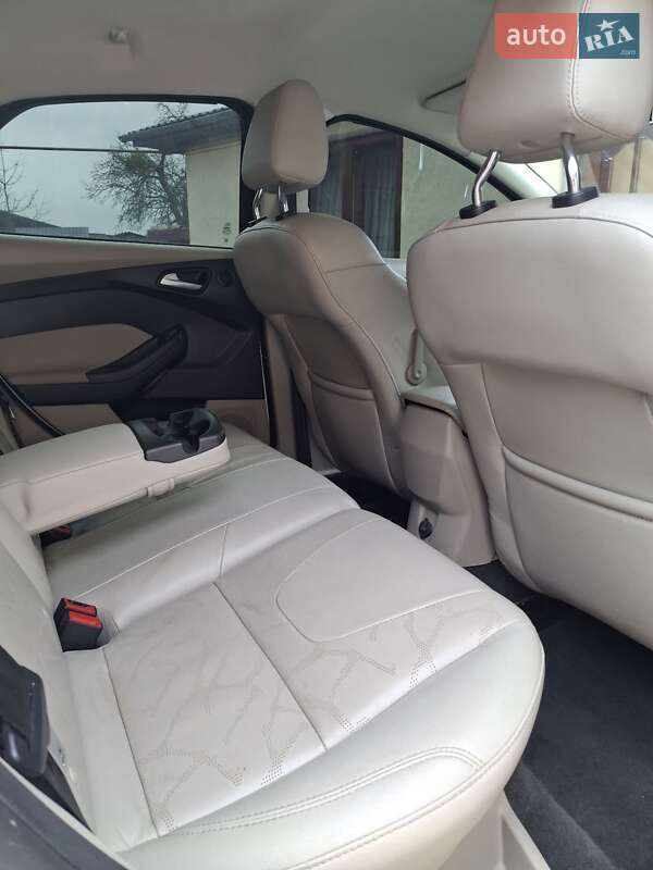Хетчбек Ford Focus 2012 в Тернополі