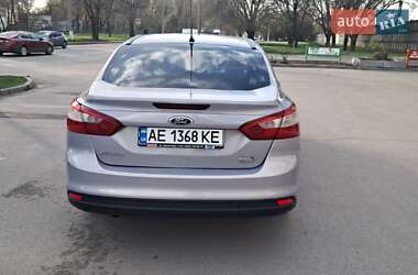 Седан Ford Focus 2014 в 
