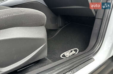 Универсал Ford Focus 2014 в 