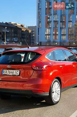 Хэтчбек Ford Focus 2018 в 