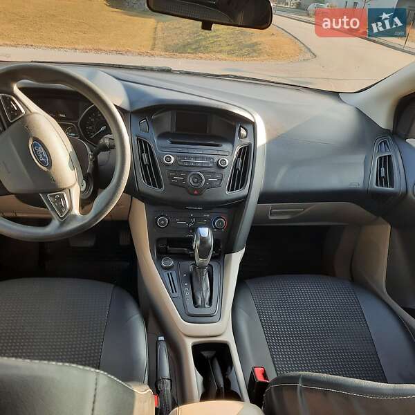 Седан Ford Focus 2015 в Львове