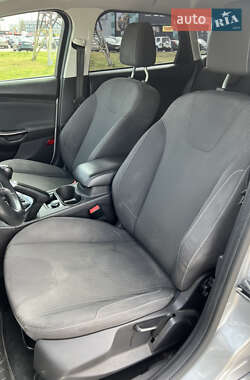 Универсал Ford Focus 2013 в 