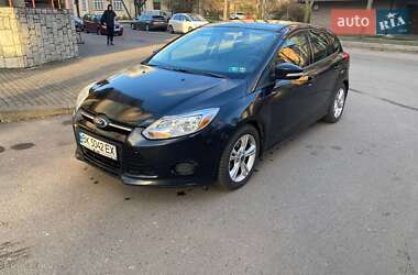 Хэтчбек Ford Focus 2013 в 