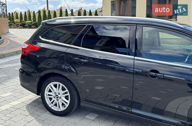 Универсал Ford Focus 2013 в 