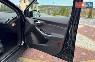 Универсал Ford Focus 2013 в 
