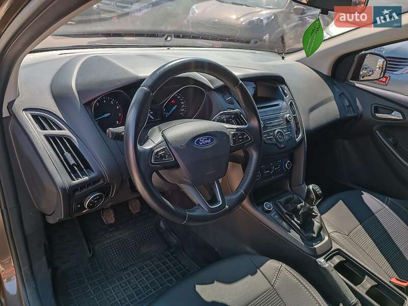 Хэтчбек Ford Focus 2016 в Харькове