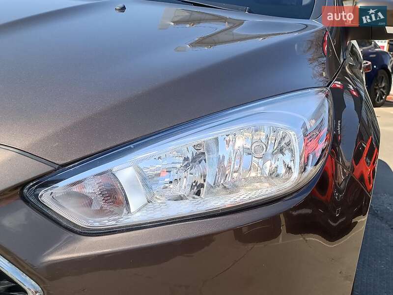Хэтчбек Ford Focus 2016 в Харькове