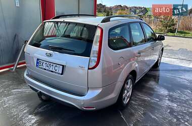 Универсал Ford Focus 2010 в 