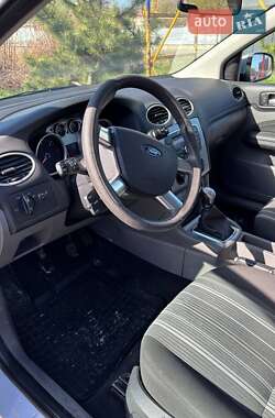 Универсал Ford Focus 2010 в 