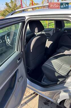 Универсал Ford Focus 2010 в 
