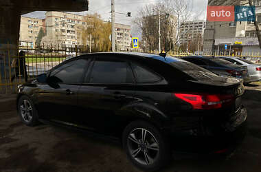 Седан Ford Focus 2017 в 