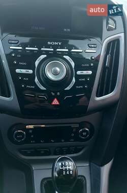 Универсал Ford Focus 2012 в 