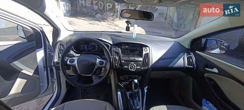 Хэтчбек Ford Focus 2013 в Днепре