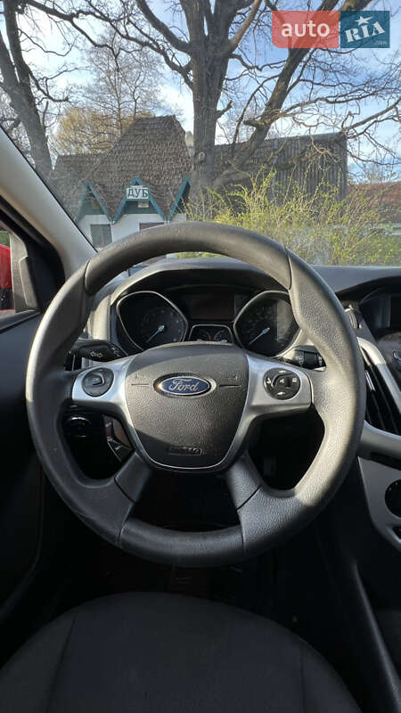 Хэтчбек Ford Focus 2014 в Тернополе
