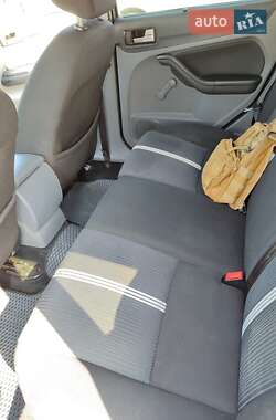 Универсал Ford Focus 2010 в 