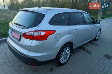 Универсал Ford Focus 2014 в 