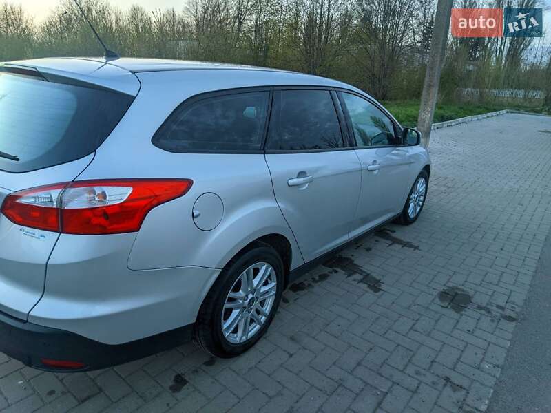 Універсал Ford Focus 2014 в Рівному