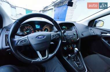 Хэтчбек Ford Focus 2017 в 