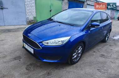 Хэтчбек Ford Focus 2017 в 